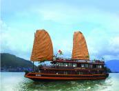 Hanoi - Halong Bay - Overnight on Classic sail 2 days 1 night